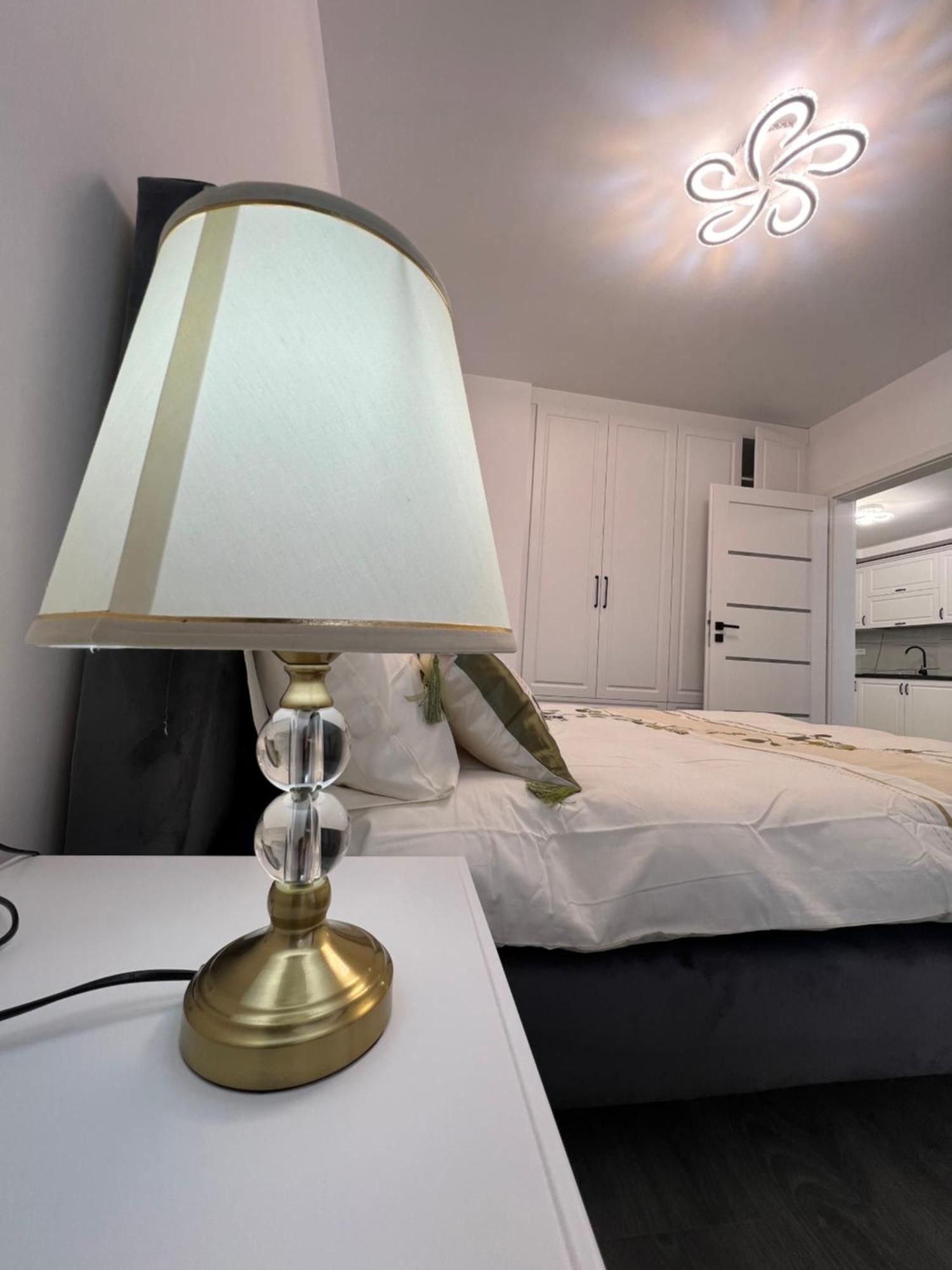Avanera Sunny Apartments ซูชาวา ภายนอก รูปภาพ